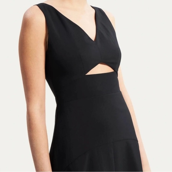 Theory cutout dress NWT , sz : 8 - Picture 4 of 13